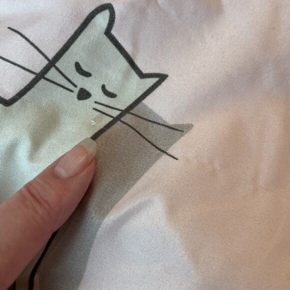 Sleepy Cat Quilted Comforter Twin Size Pink 66"x90" Amazon Basics Oeko-Tex - Picture 8 of 11